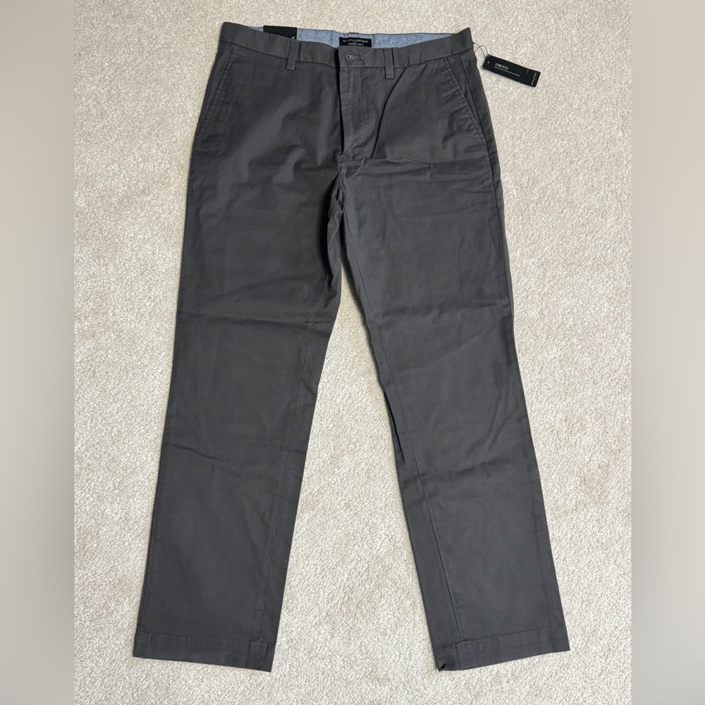 BNWT Banana Republic Men's Charcoal Chinos